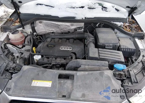 2016 Audi Q3 2.0T Premium Plus z USA, uszkodzony, nr VIN WA1EFCFS9GR019452